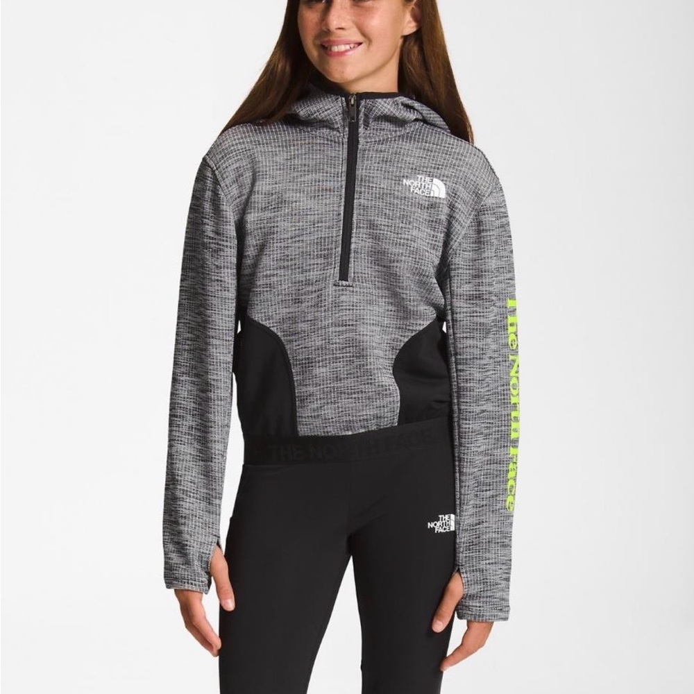 The North Face girl’s trailwear Black and Gray half zip - size small (7-8)